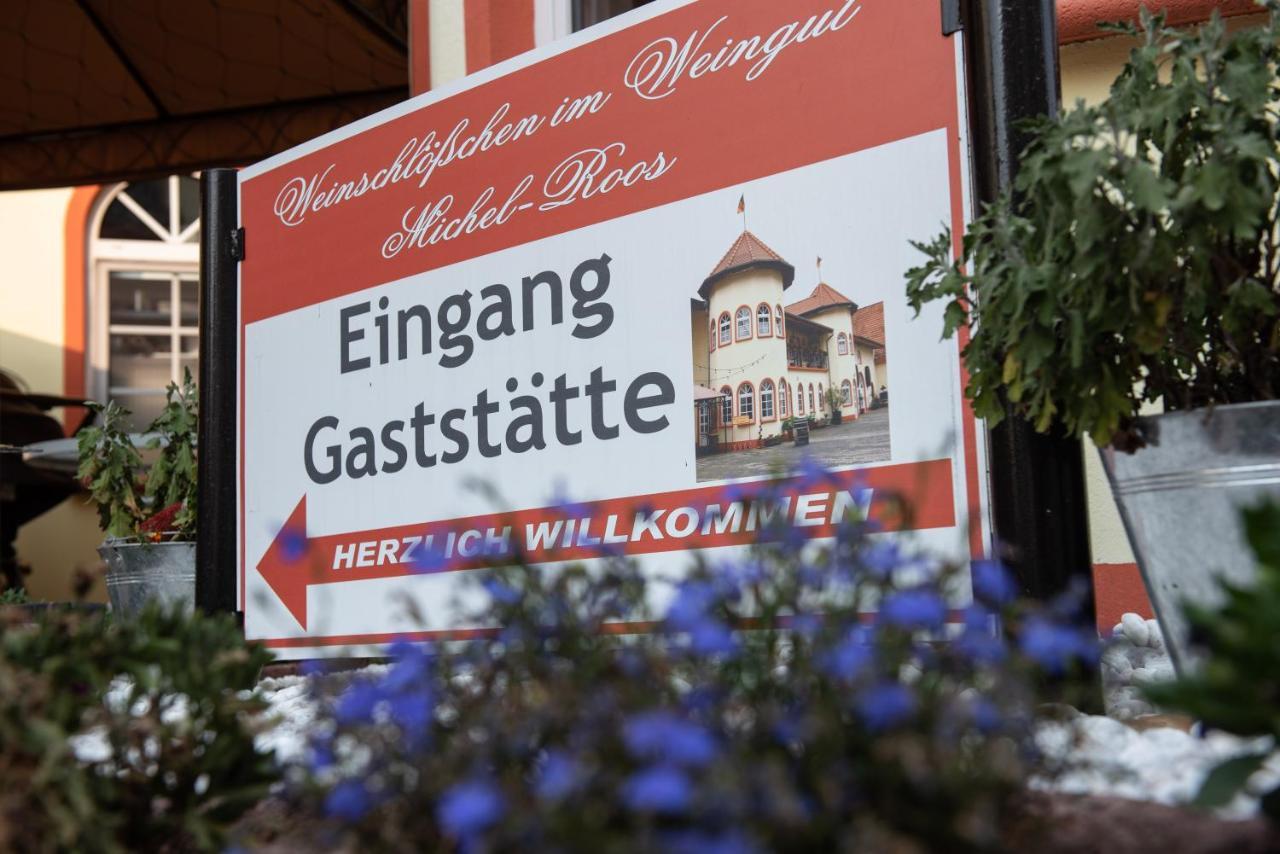 Weinschloesschen Im Weingut Roos Hotel Ilbesheim Екстериор снимка